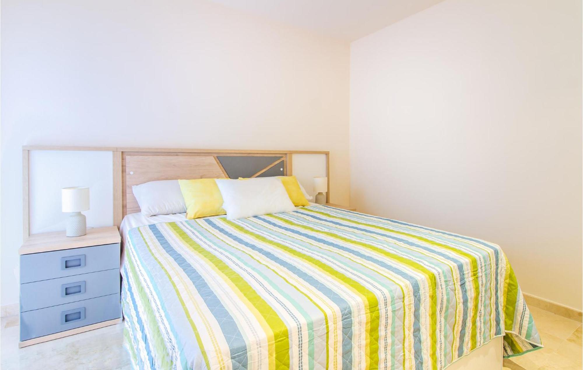 Lovely Apartment In Los Alcazares With Kitchen 外观 照片