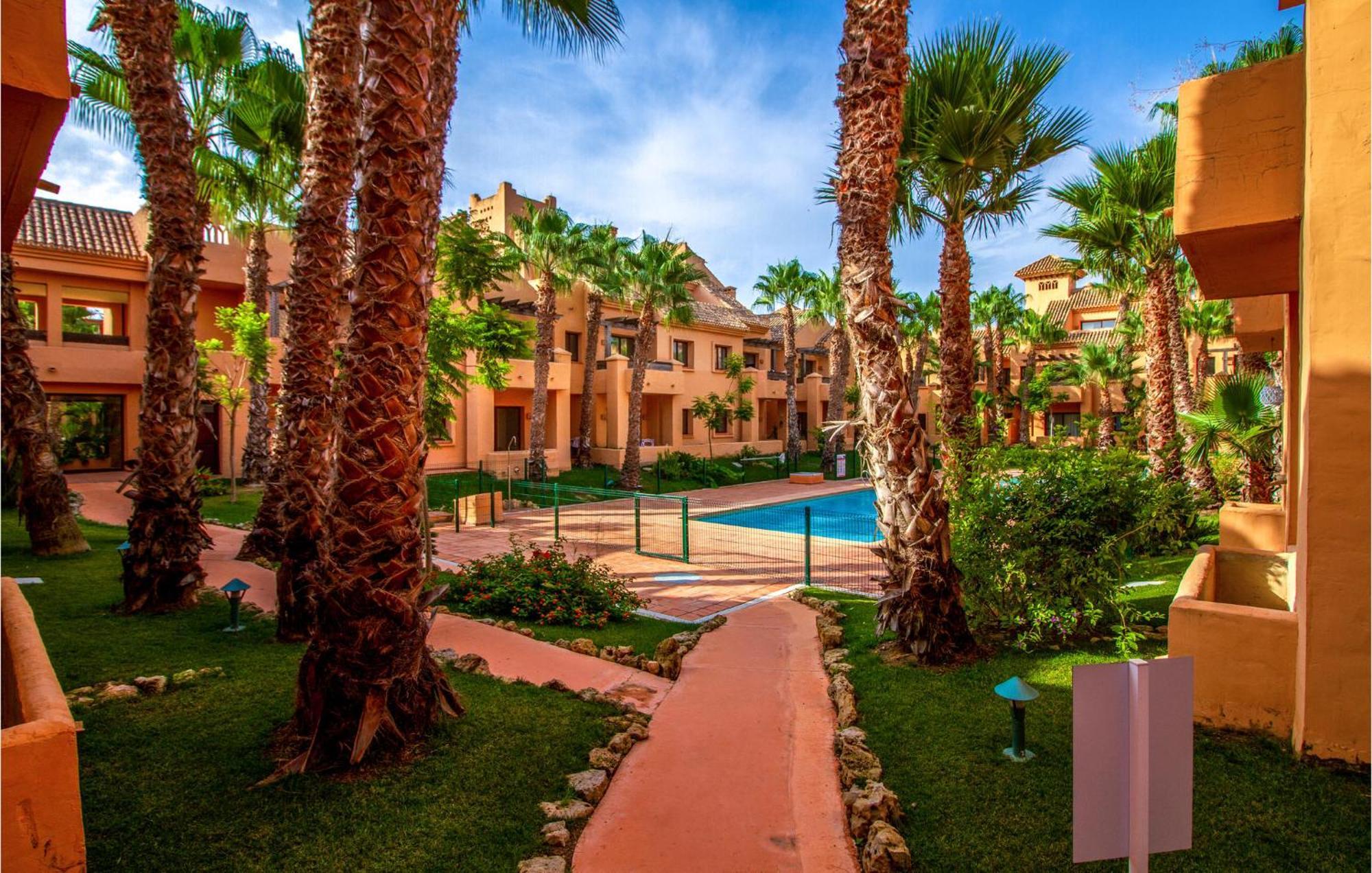 Lovely Apartment In Los Alcazares With Kitchen 外观 照片